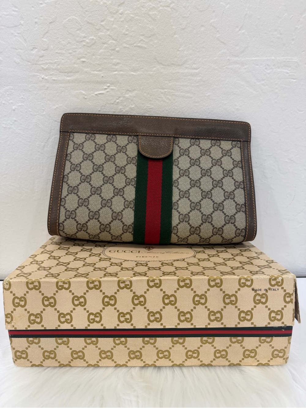 Vintage Gucci GG Supreme Web Sherry line Clutch Bag